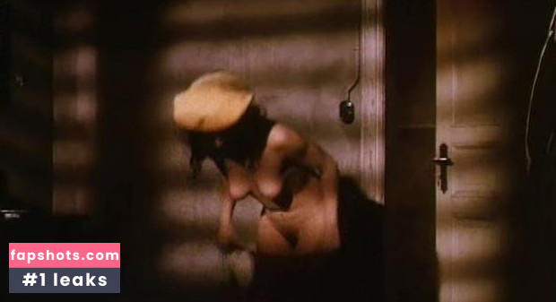 Valentina Vargas gallery photo #42