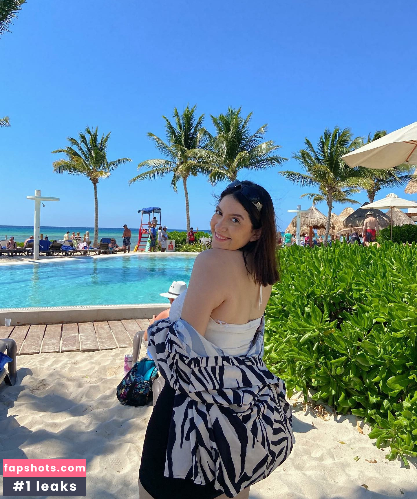 Valeria Alcalá gallery photo #18