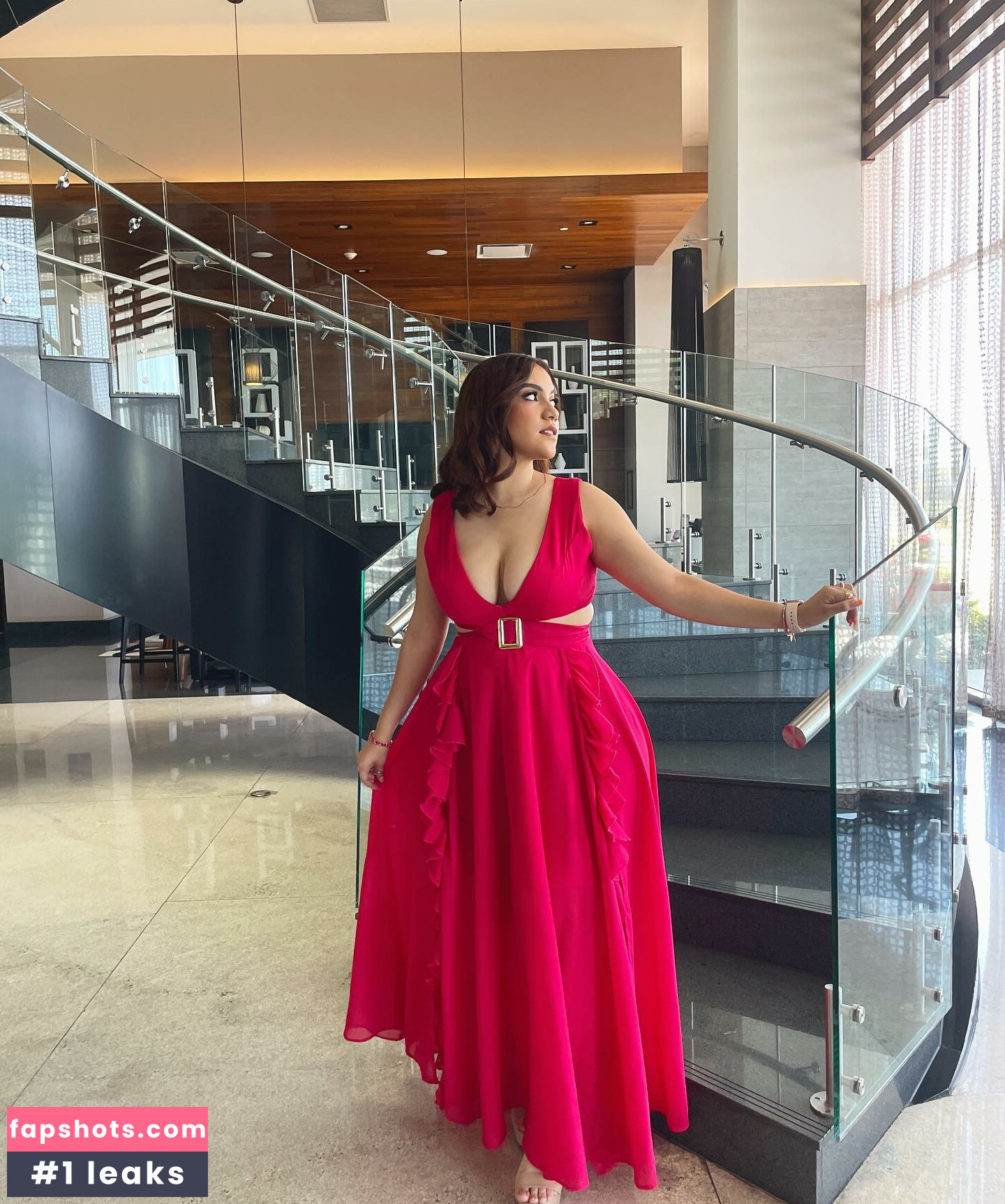 Valeria Alcalá gallery photo #23