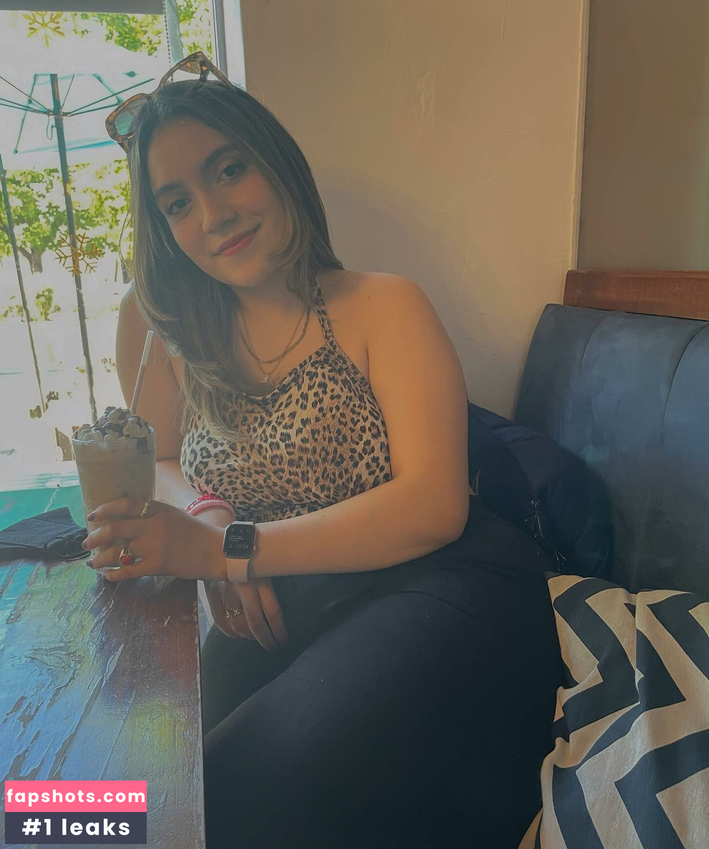 Valeria Alcalá gallery photo #25