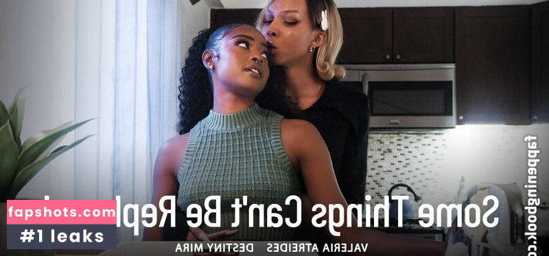 Valeria Atreides gallery photo #12