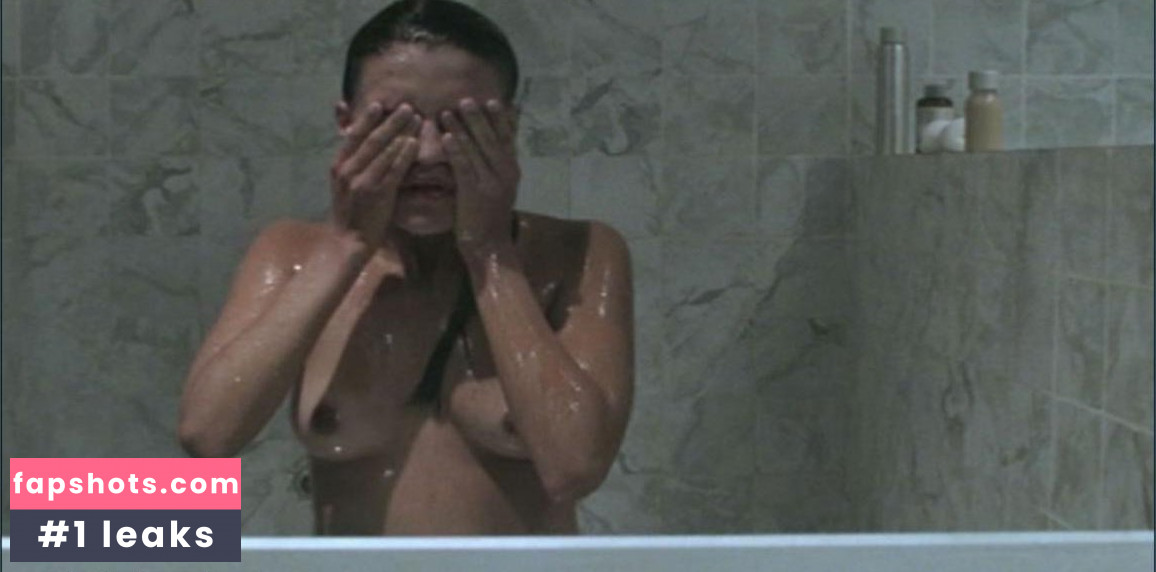 Valeria Ciangherotti nude babe gallery