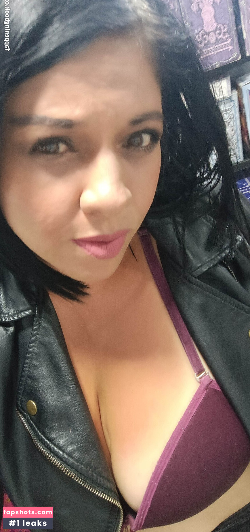 Valeria Estefania Montoya gallery photo #15