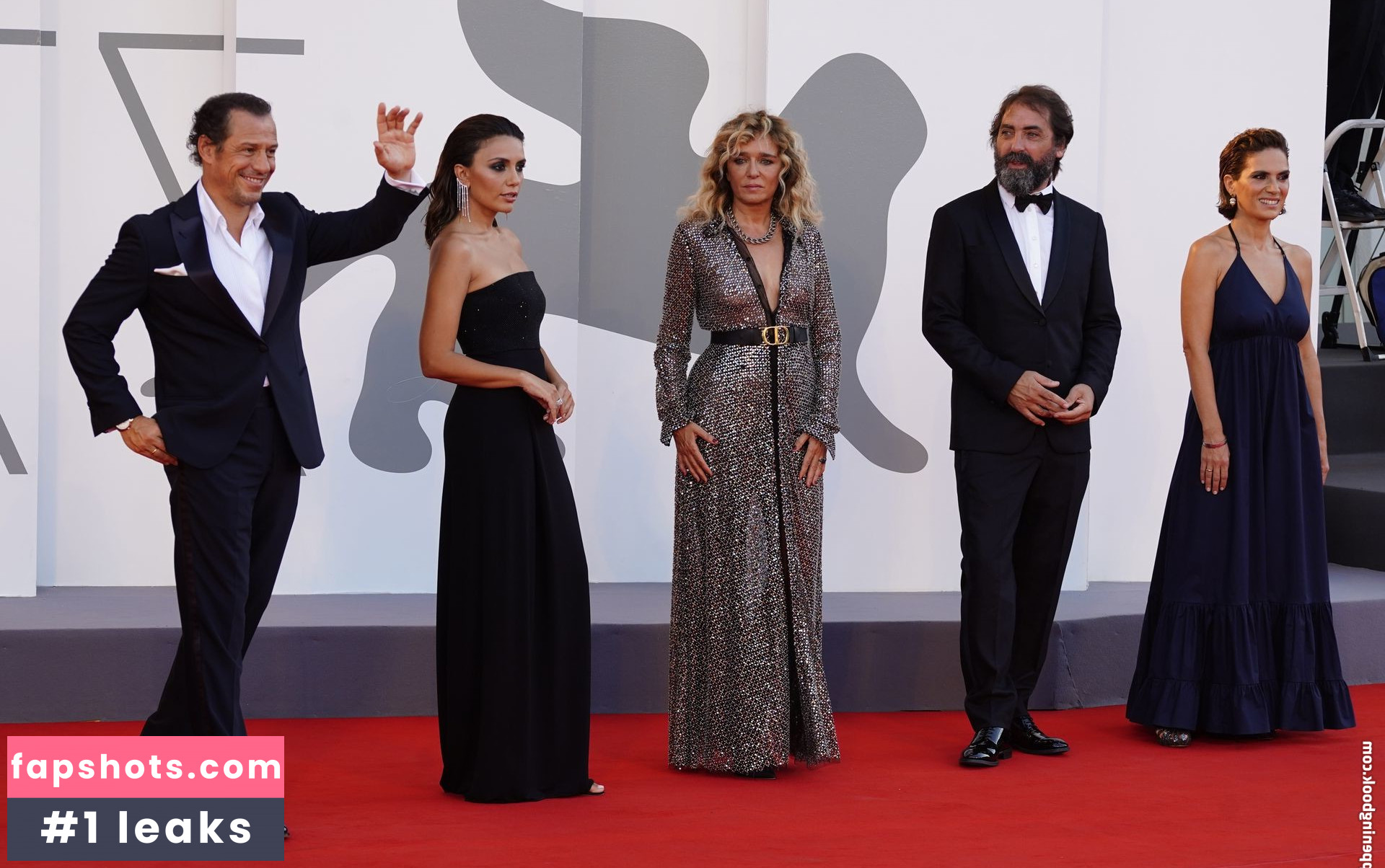 Valeria Golino gallery photo #49