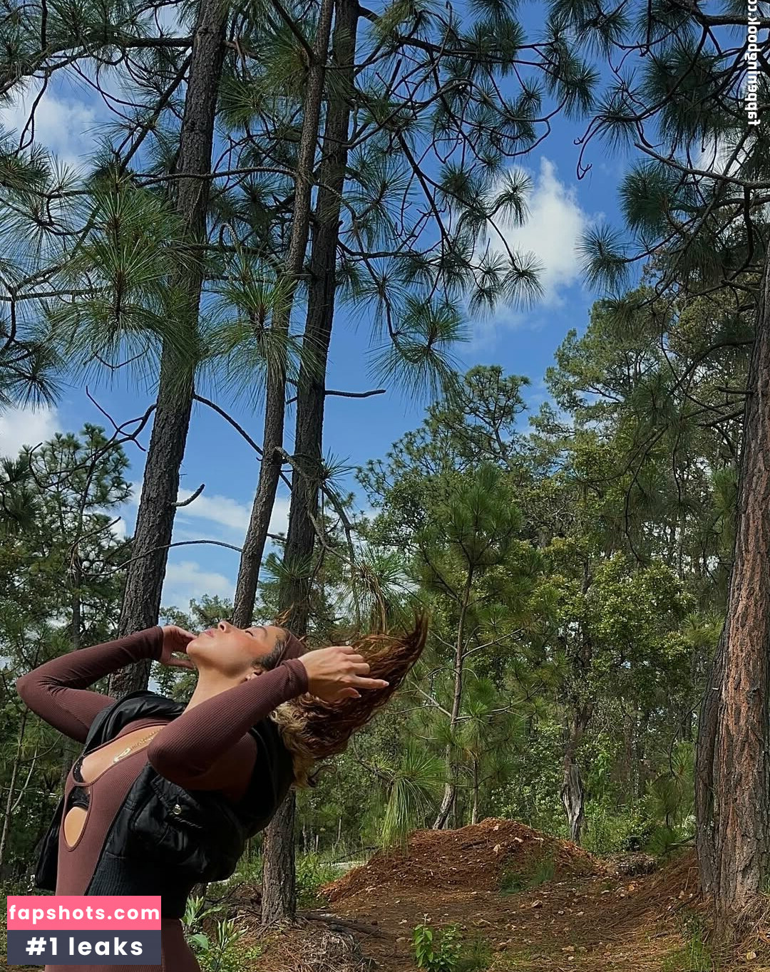 Valeria Madrigal gallery photo #9