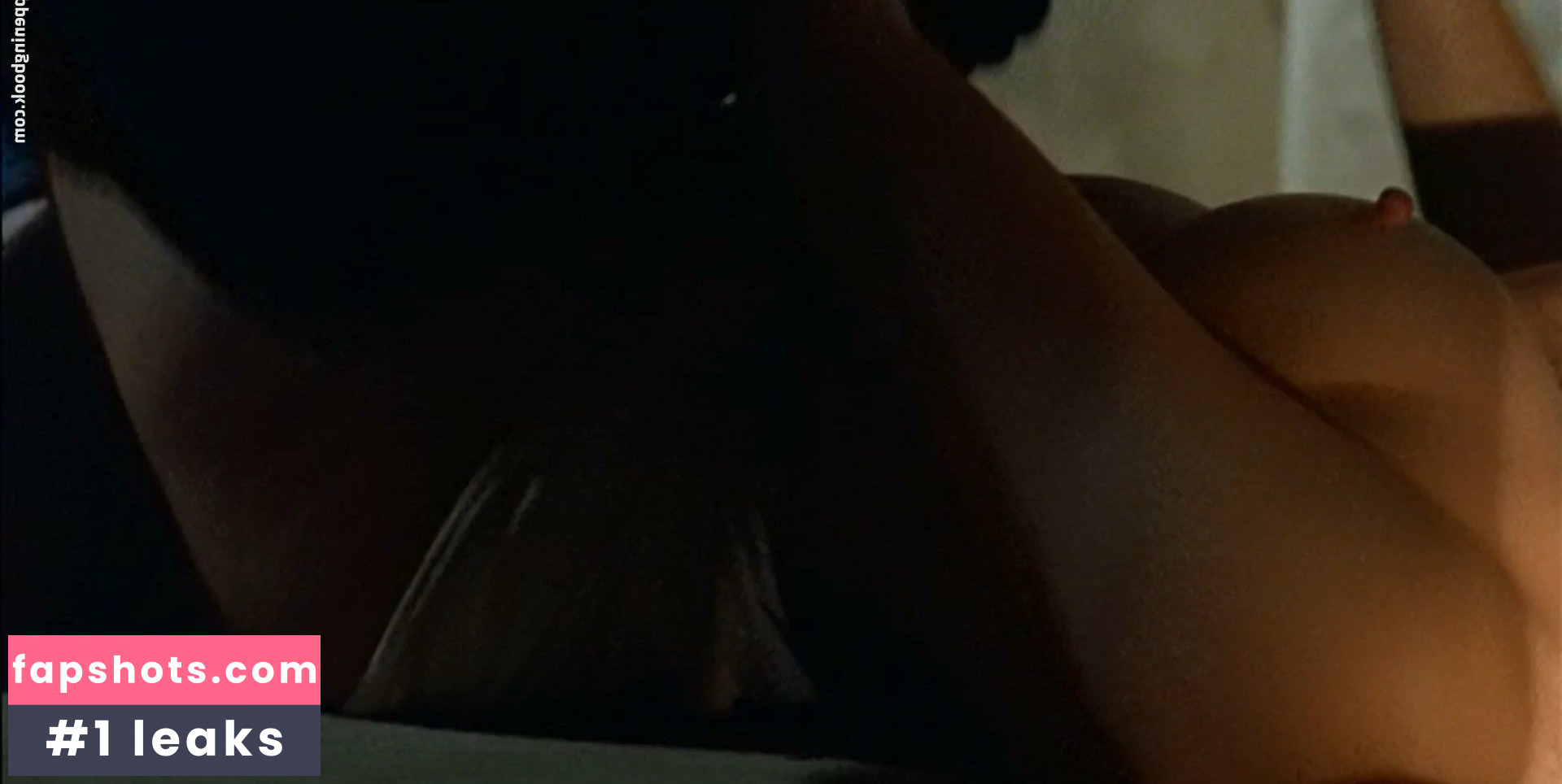 Valeria Marini gallery photo #109