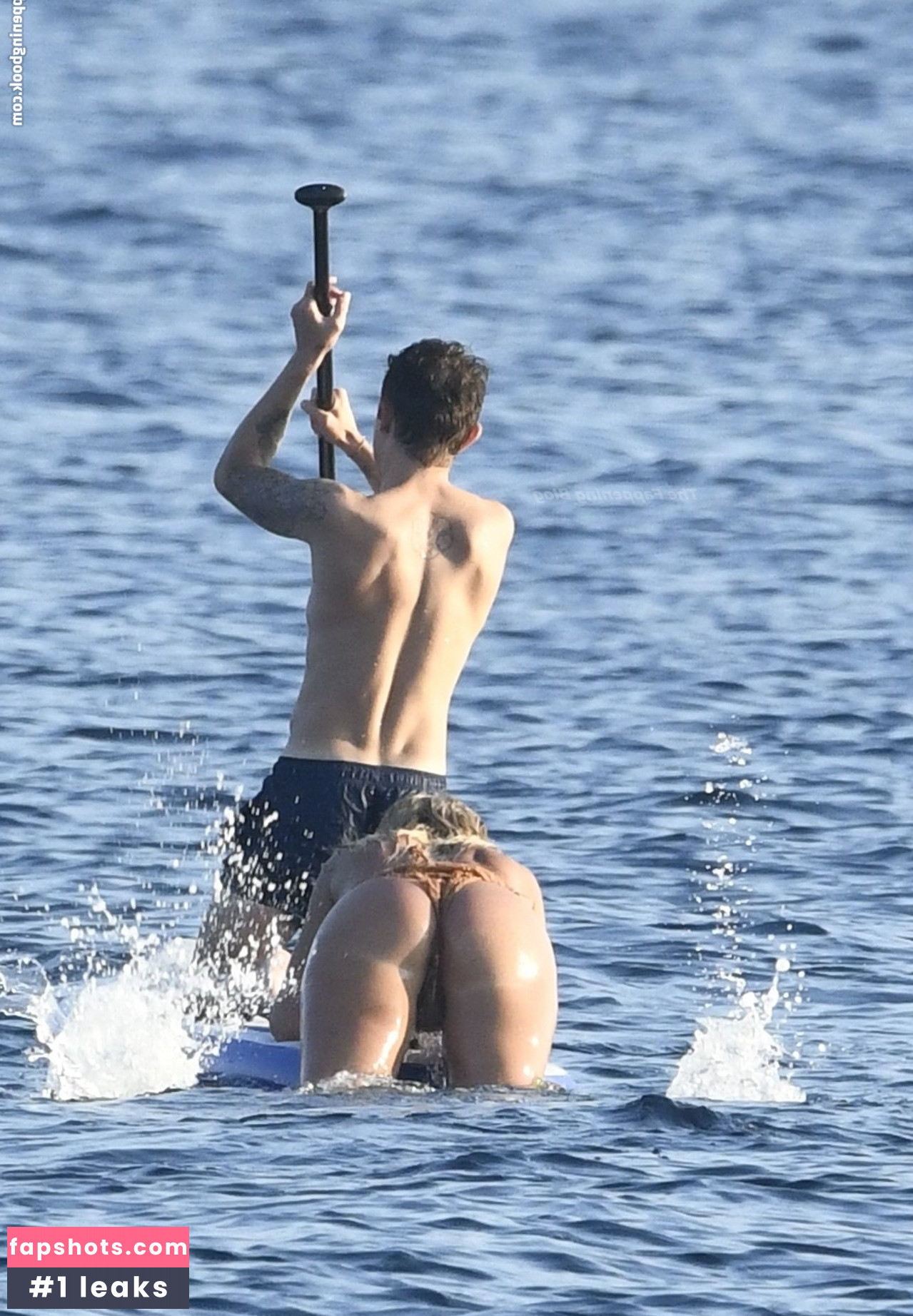 Valeria Marini gallery photo #94