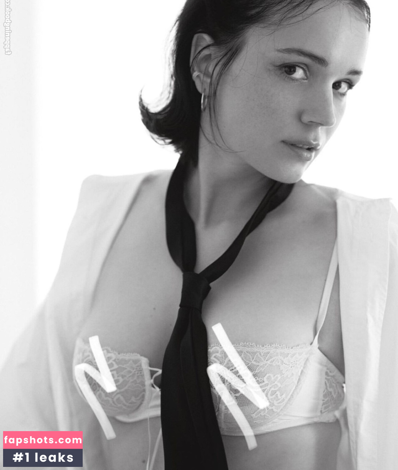 Valeria Skjørvestad Nude Leaks OnlyFans Photos #8 - LeakJerk