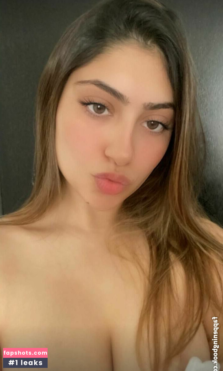 Valeria Soberon gallery photo #12