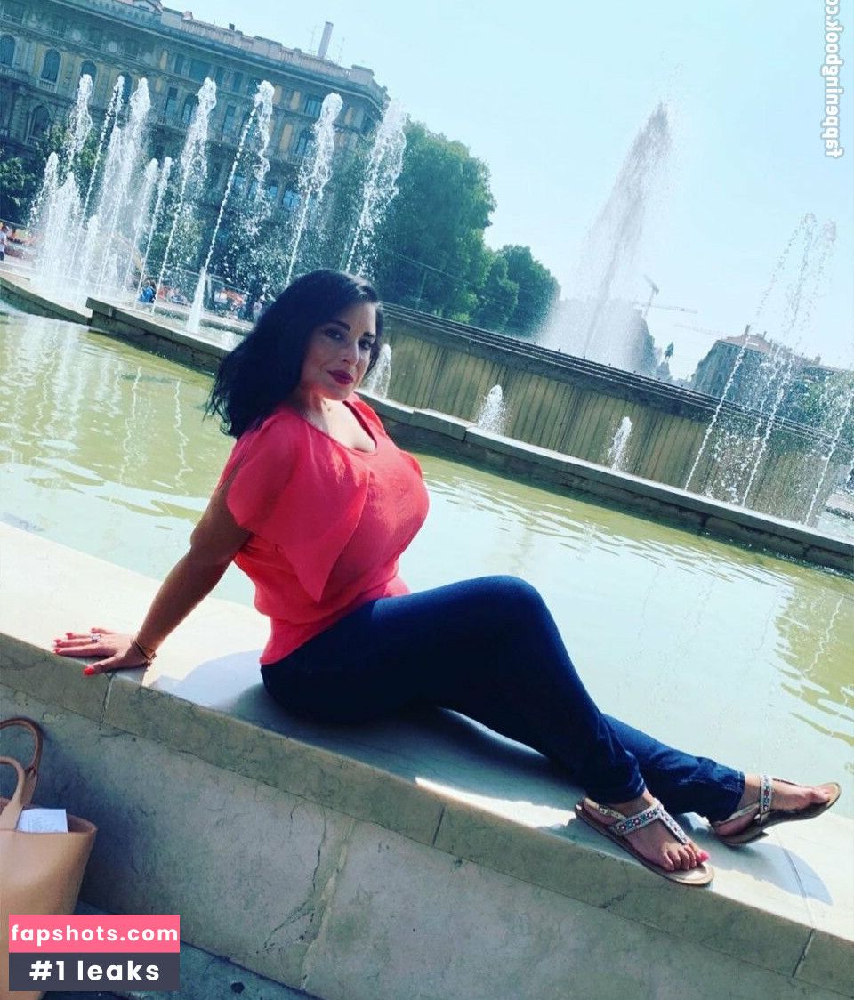 Valeria Vela gallery photo #13