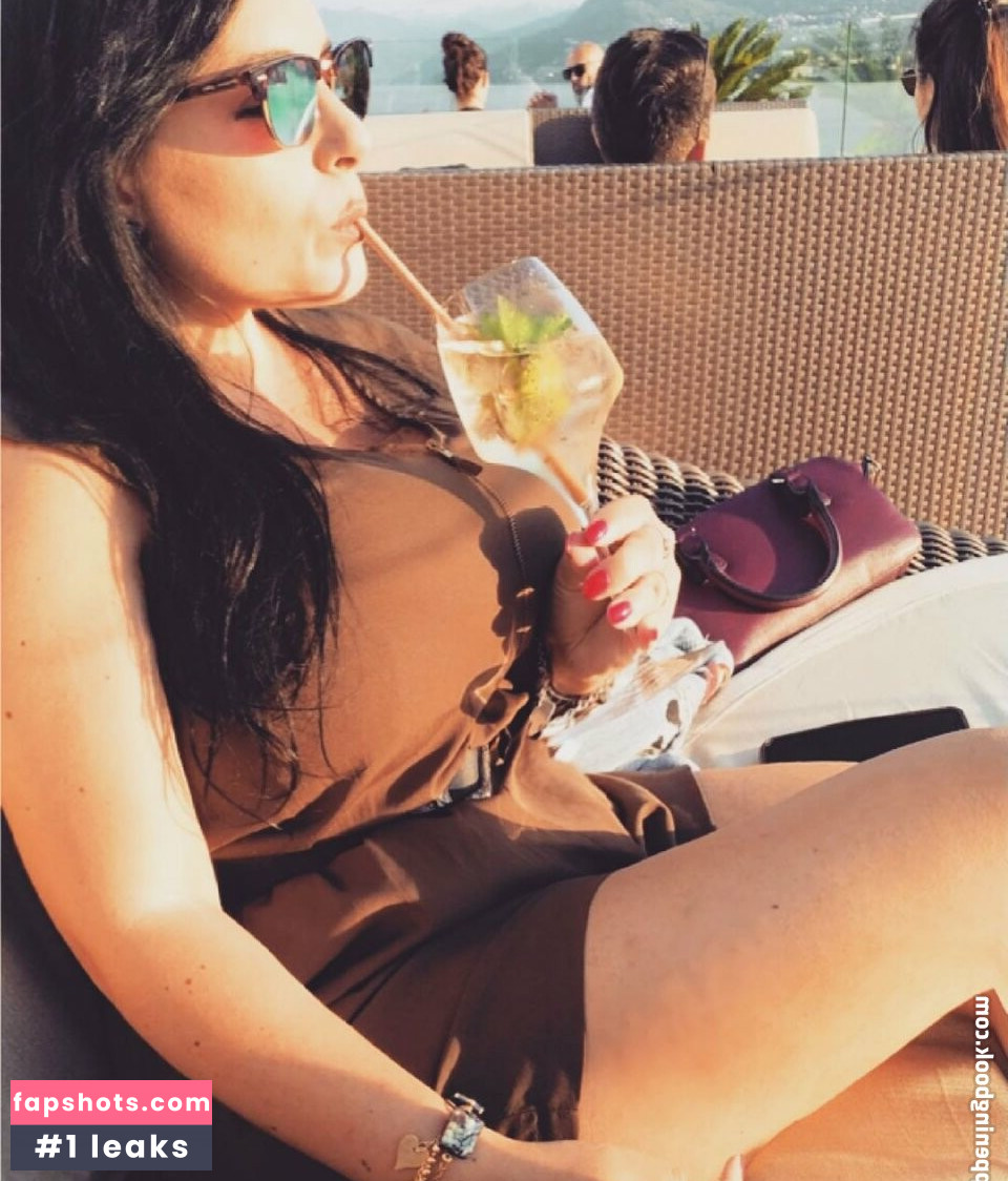 Valeria Vela gallery photo #24