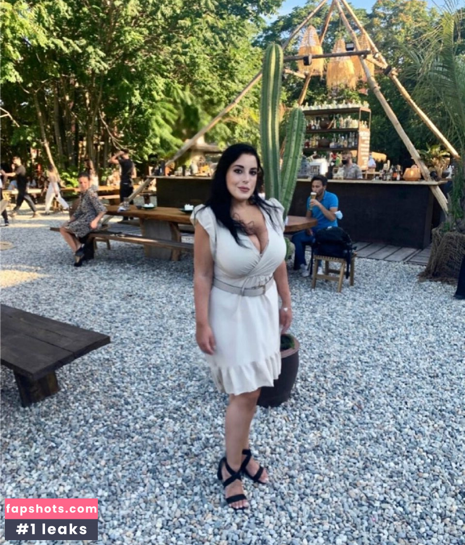 Valeria Vela gallery photo #27