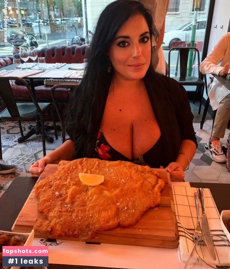 Valeria Vela gallery photo #28