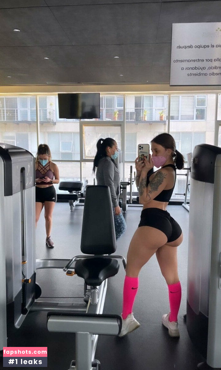 Valeria Vidal gallery photo #50