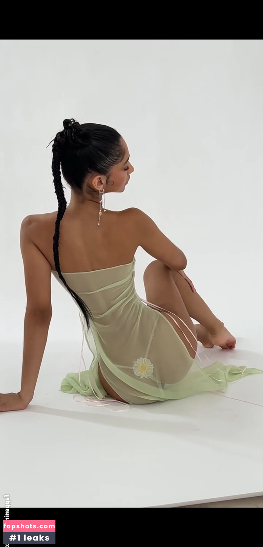 Valerie Batalla Nude Leaks OnlyFans Photos #4 - LeakJerk