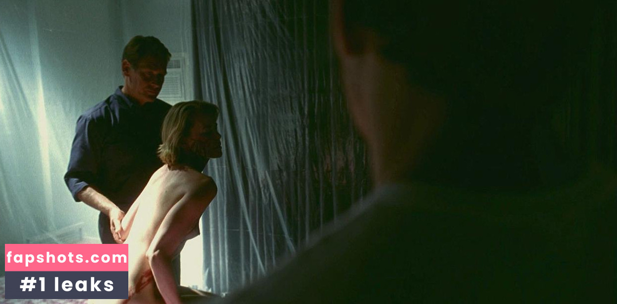 Valerie Dillman gallery photo #4