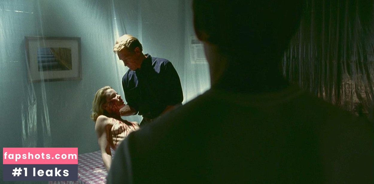 Valerie Dillman gallery photo #5