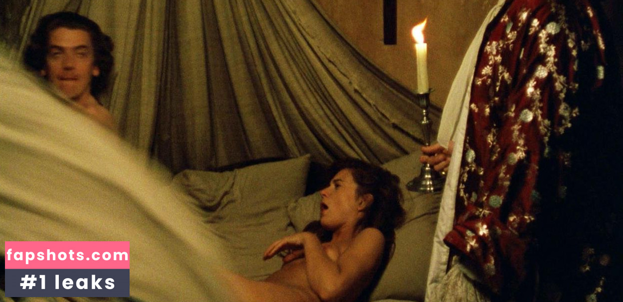 Valerie Gogan gallery photo #4