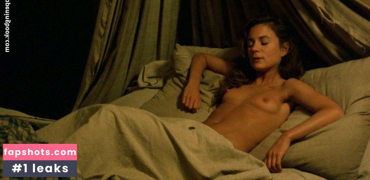 Valerie Gogan gallery photo #6