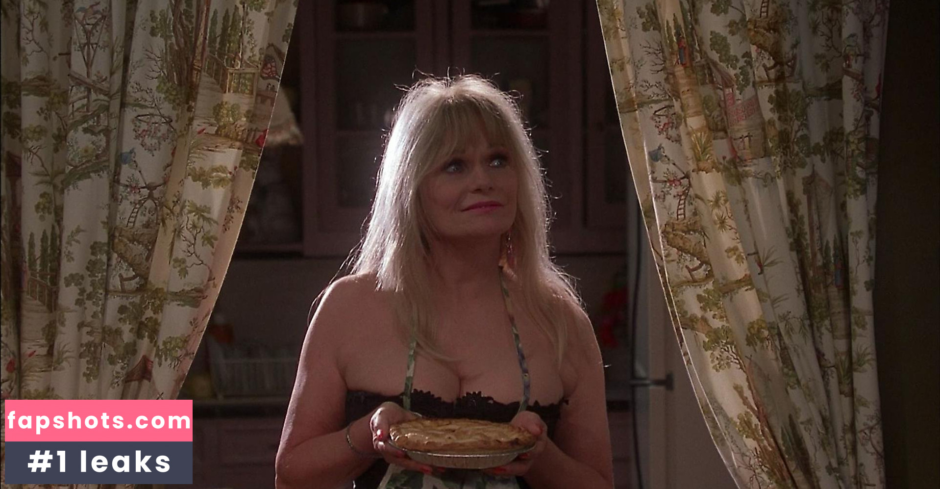 Valerie Perrine gallery photo #8