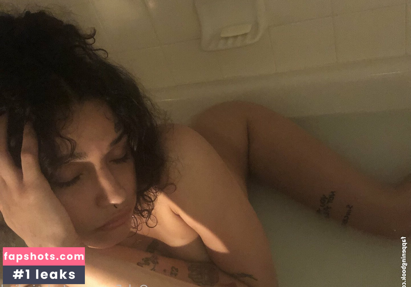 valeriedied gallery photo #94