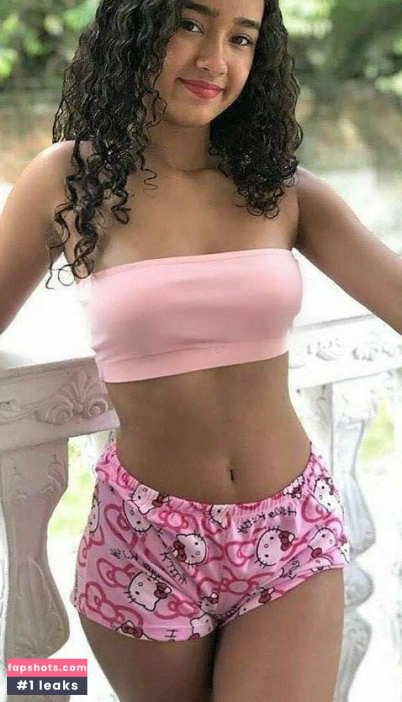 Valery Altamar Nude Leaks OnlyFans Photos #174 - LeakJerk