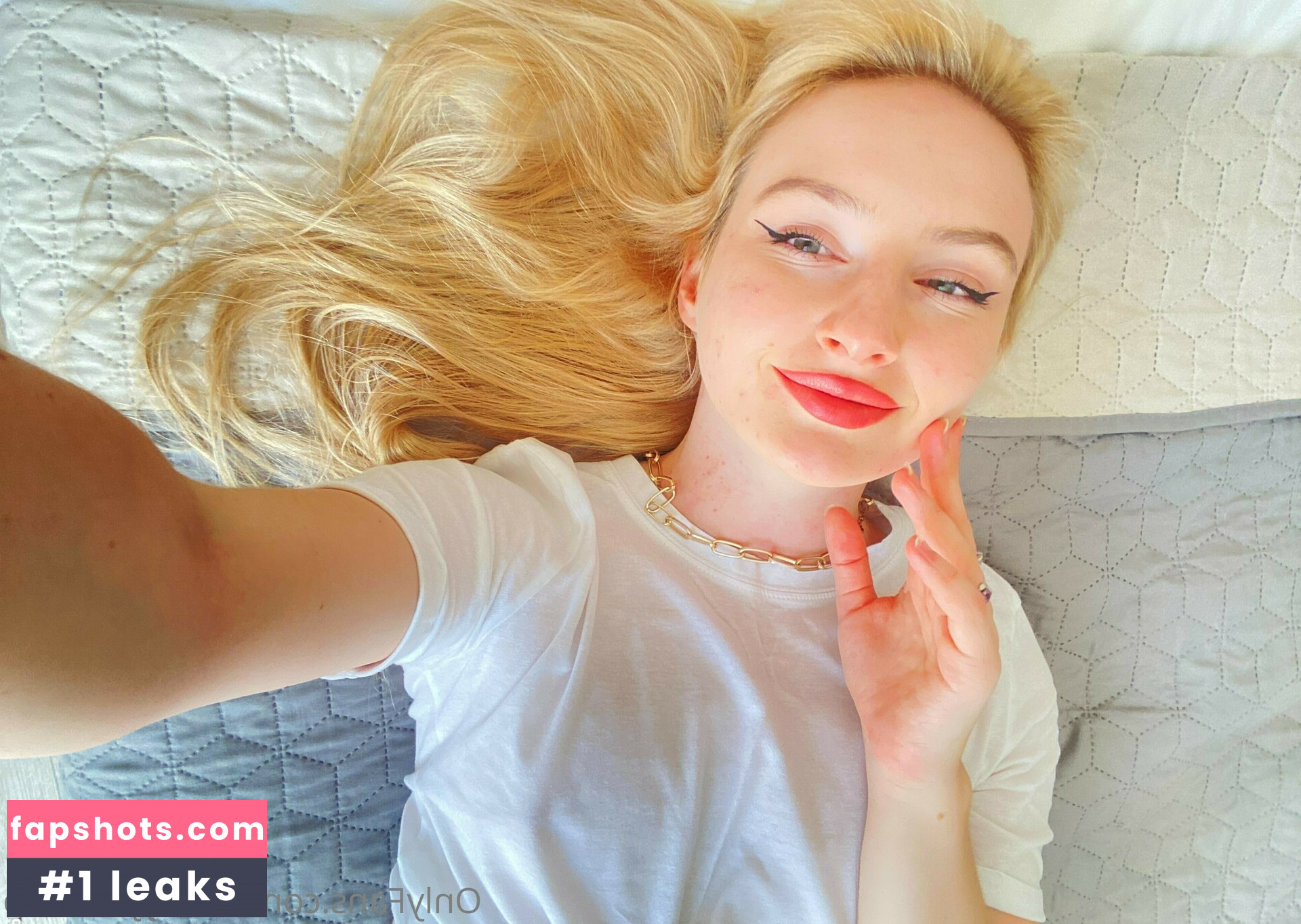 Valery Jones gallery photo #8