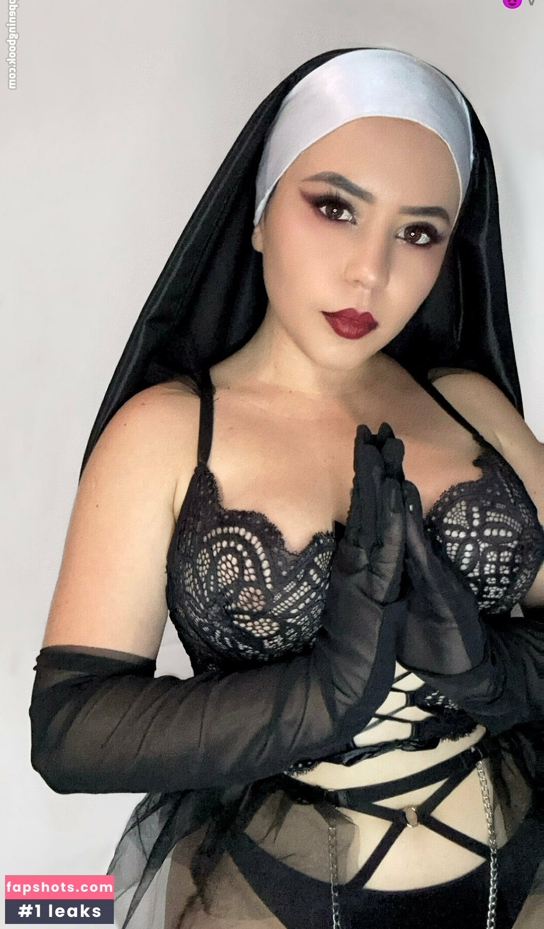 valery240 gallery photo #15