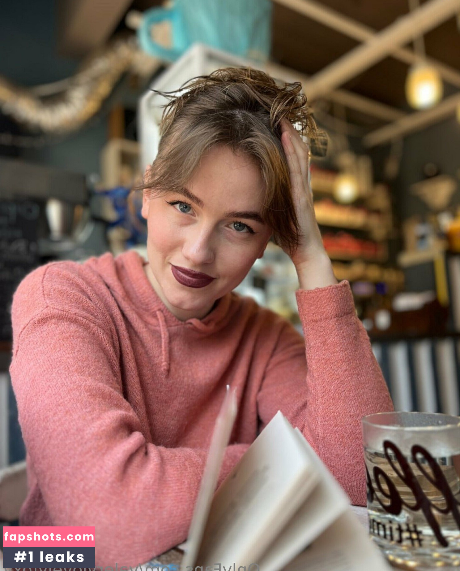 valerylovelyfoxy gallery photo #10