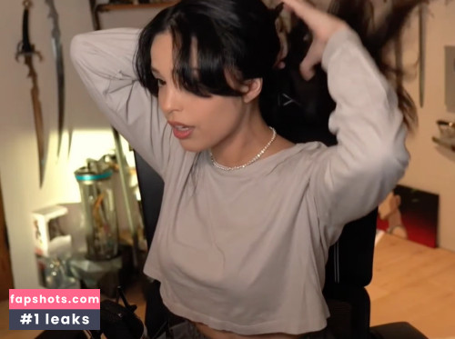 Valkyrae gallery photo #1974