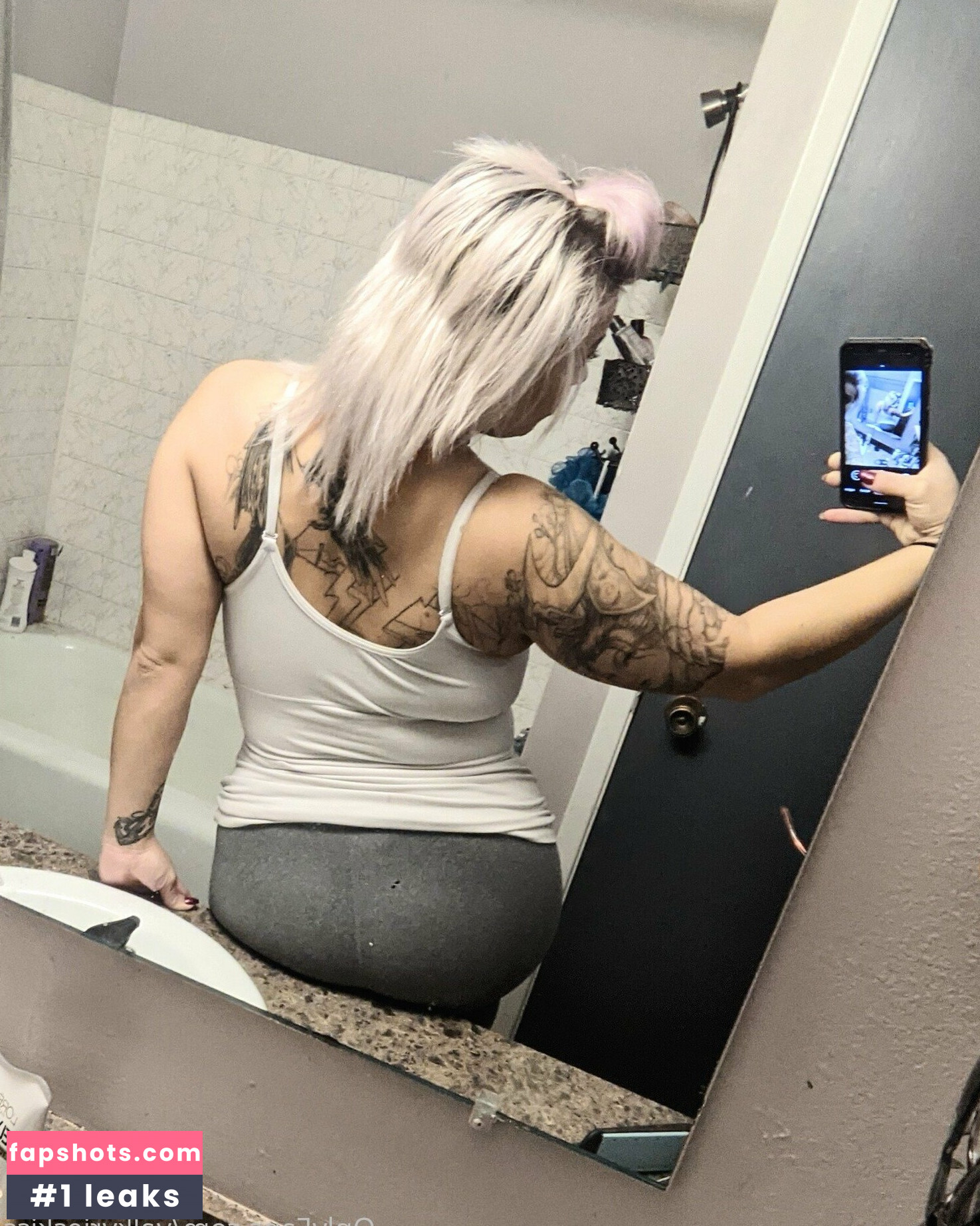 valkyrieskiss gallery photo #21