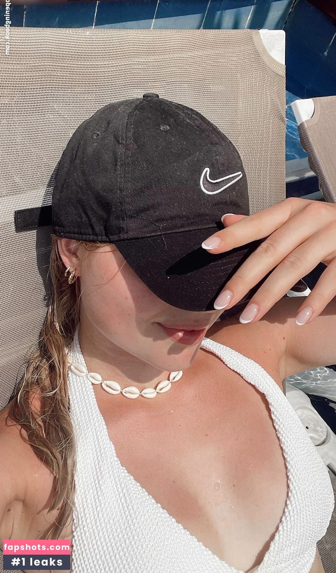 Vallixpauline Nude Leaks OnlyFans Photos #37 - LeakJerk