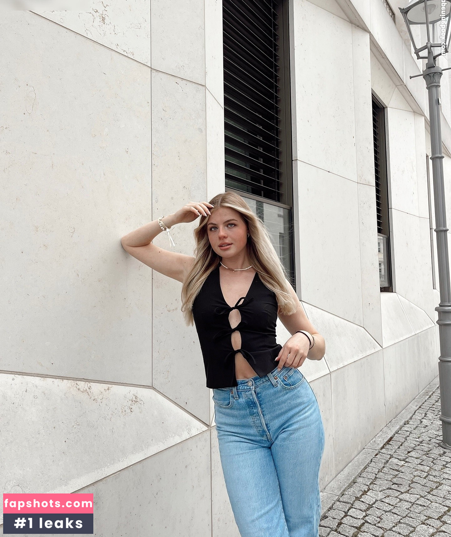 Vallixpauline Nude Leaks OnlyFans Photos #48 - LeakJerk