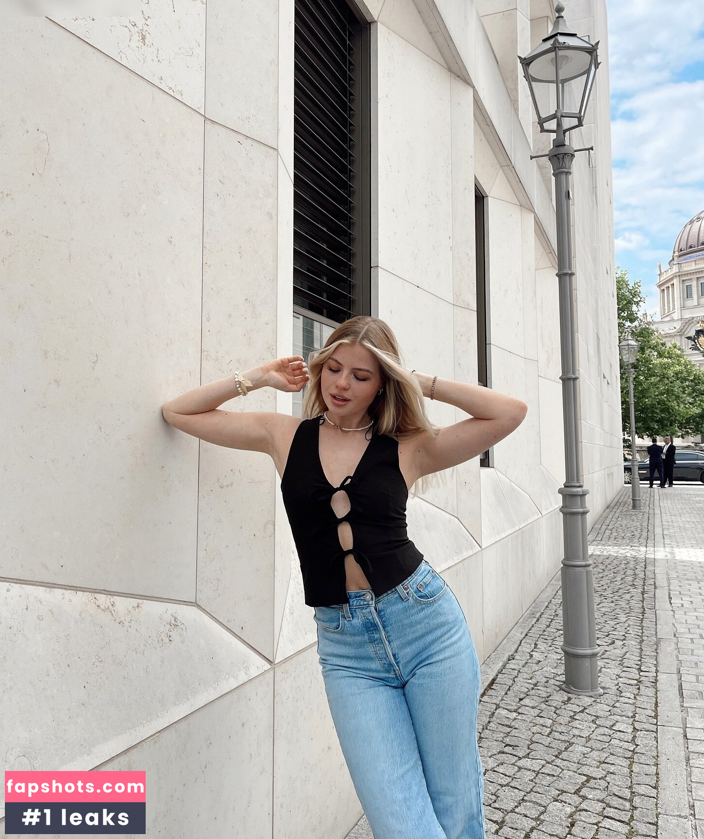 Vallixpauline Nude Leaks OnlyFans Photos #49 - LeakJerk