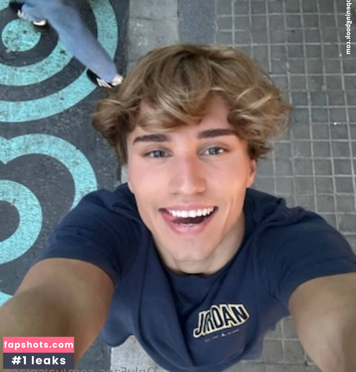 valsplace Nahé úniky fotek pouze od fanoušků #34 - Fapshots