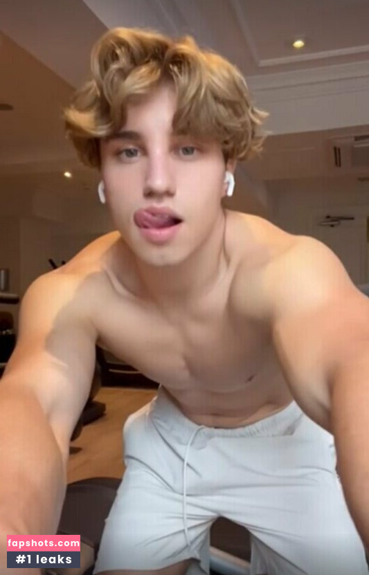 valsplace Nahé úniky fotek pouze od fanoušků #36 - Fapshots