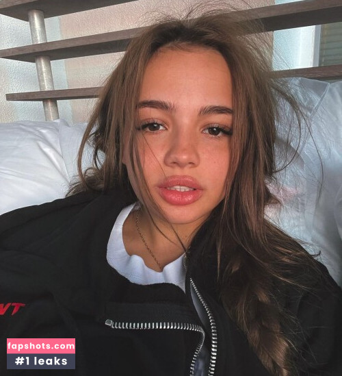 Valya Karnaval [karna.val] Nude Leaks OnlyFans - Fapshots