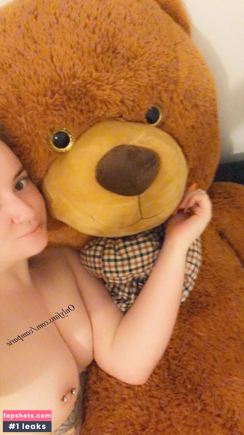 vamparie gallery photo #10