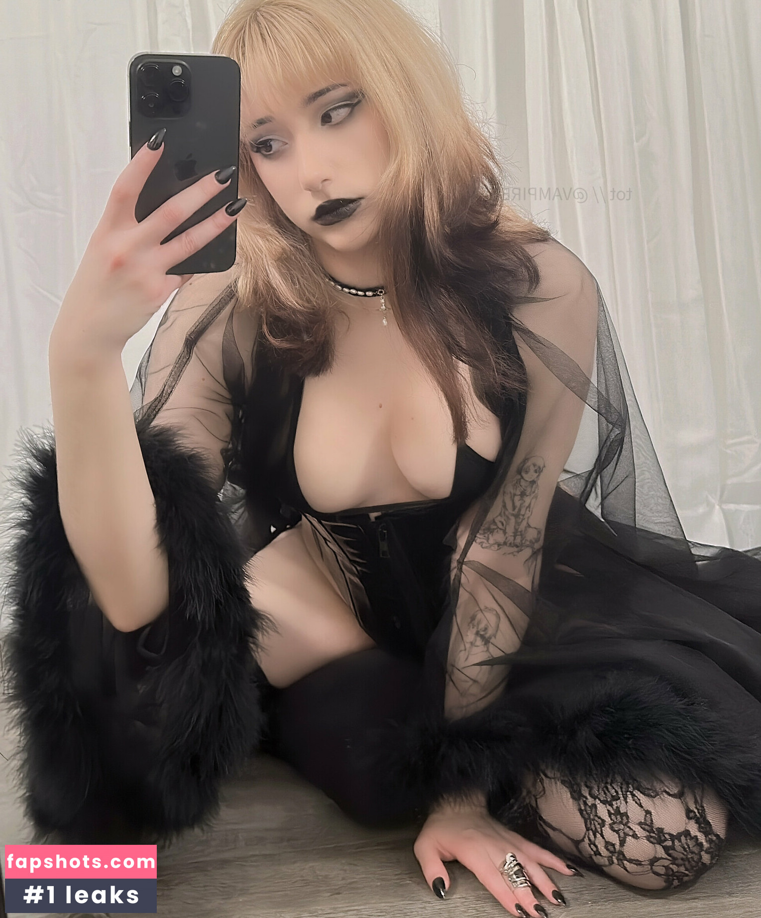 Vampiregf gallery photo #11