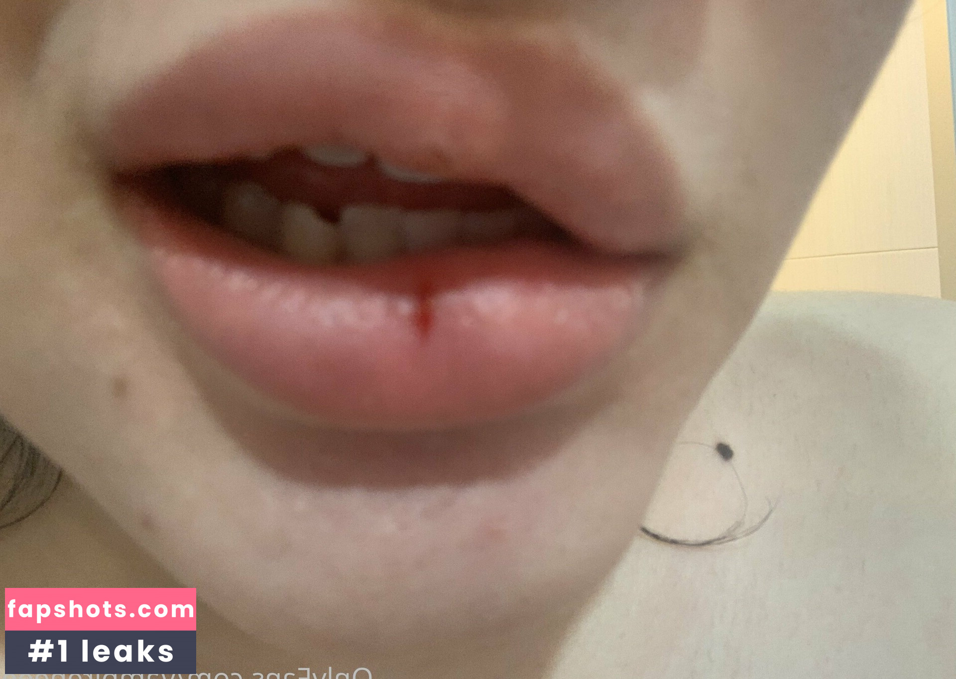 vampireneee Filtración Desnuda OnlyFans Foto #27 - Fapshots