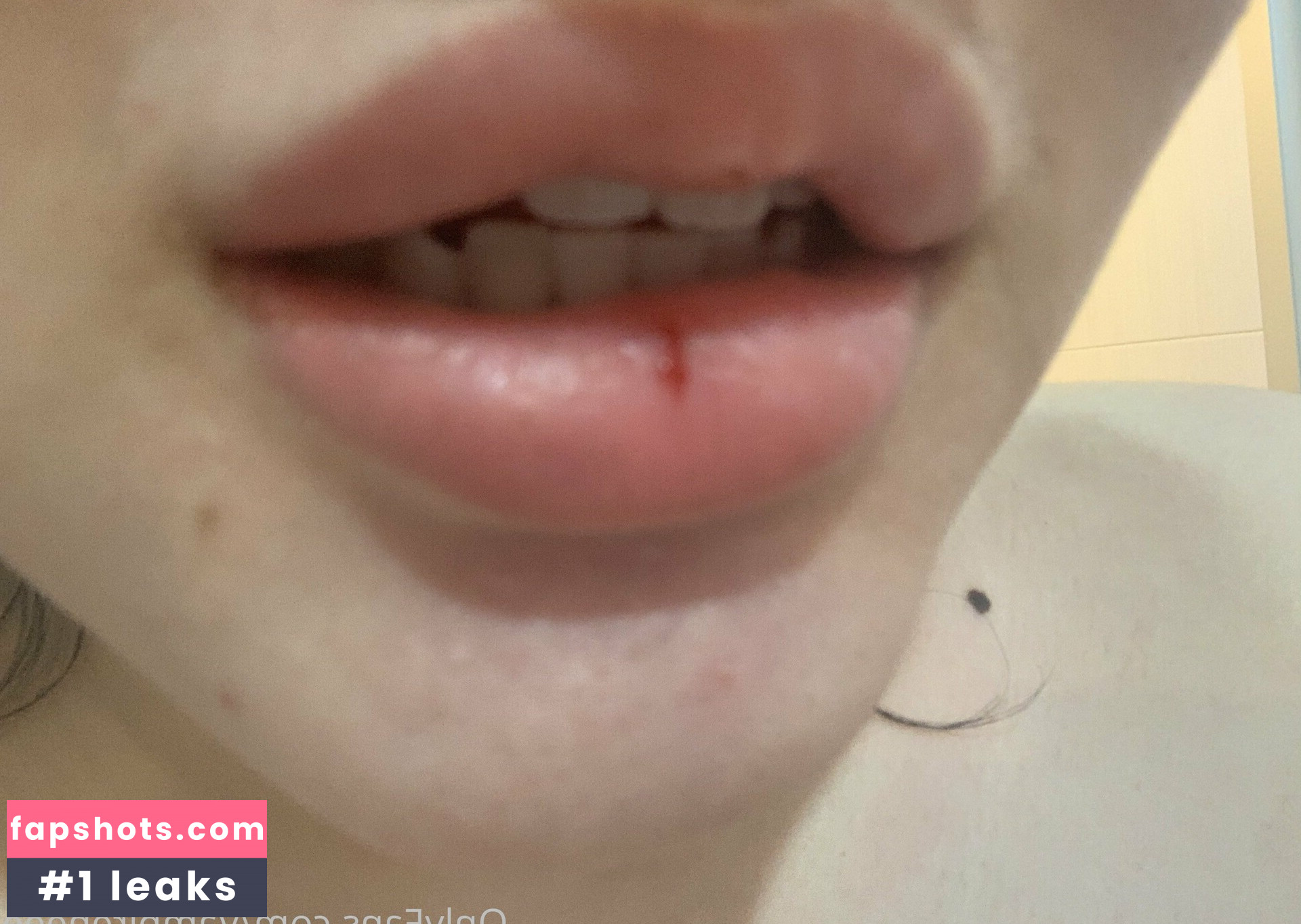 vampireneee Nahé úniky fotek pouze od fanoušků #4 - Fapshots