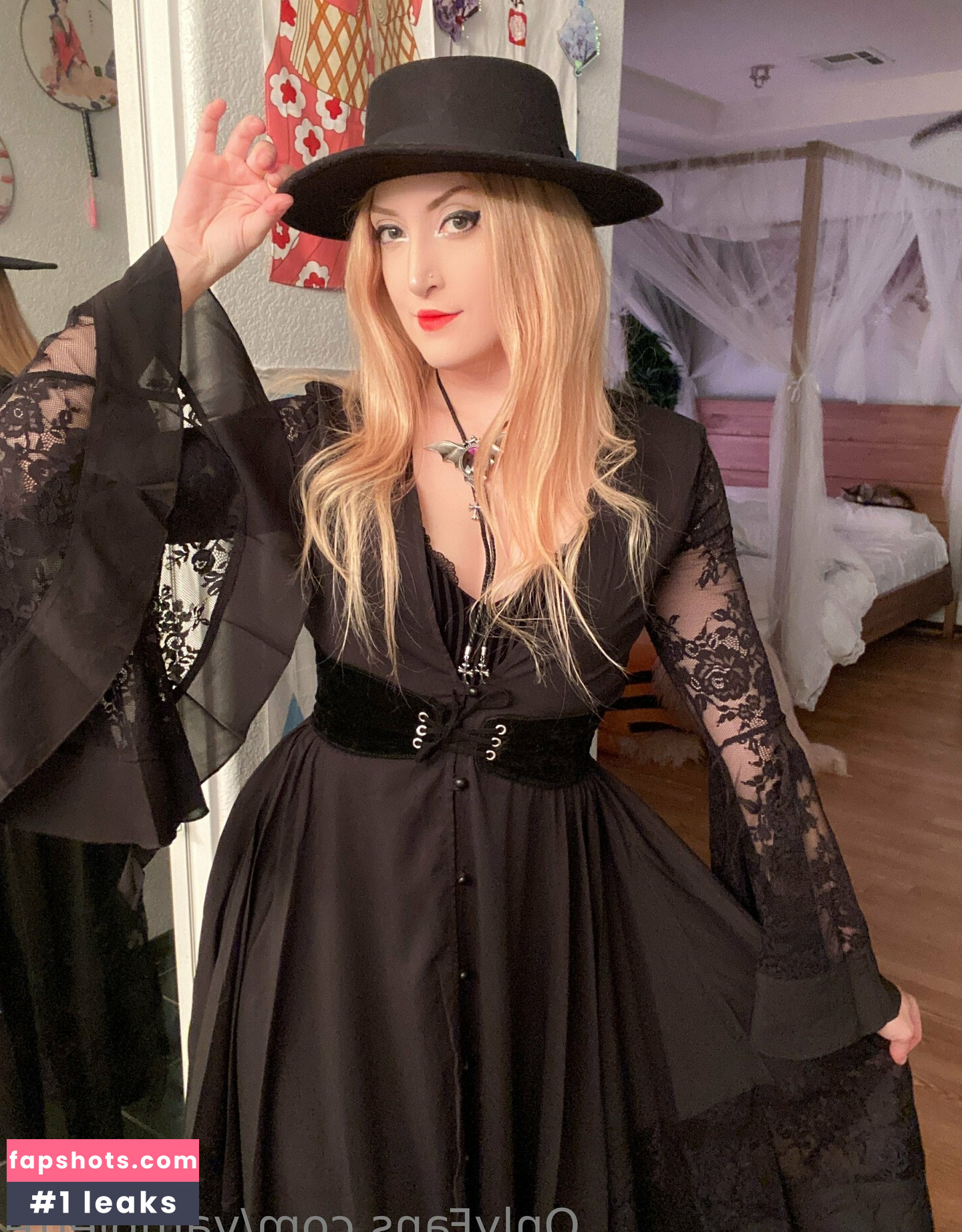 Vamplette gallery photo #109