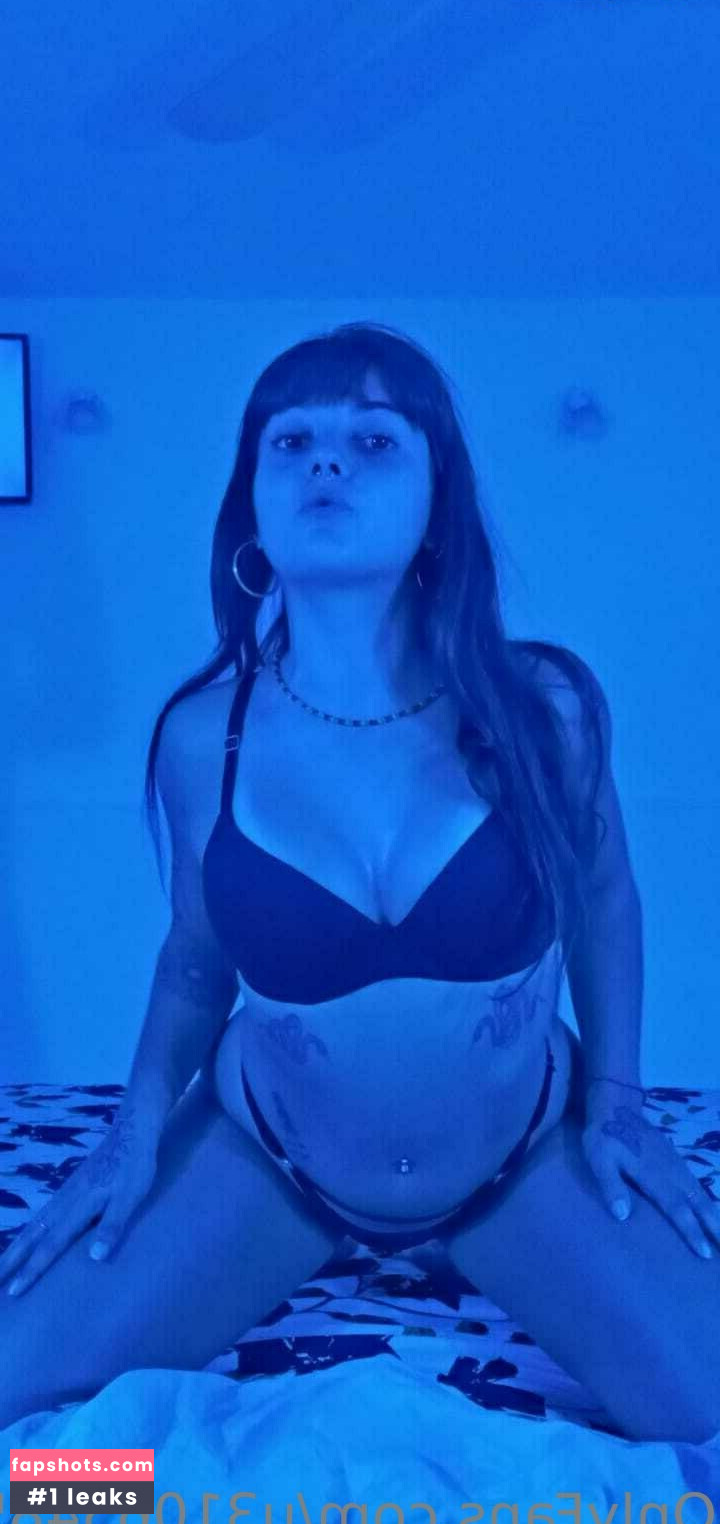 vampy_alicia gallery photo #5