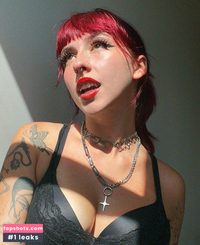 vana_nz gallery photo #26