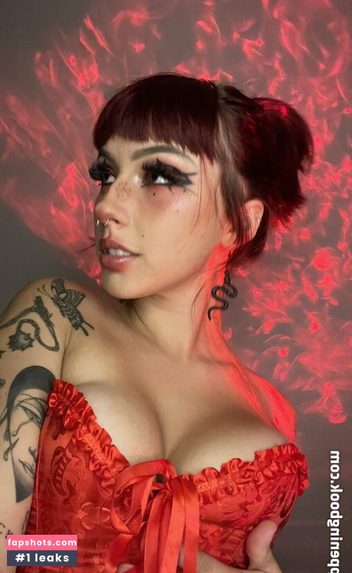 vana_nz gallery photo #29