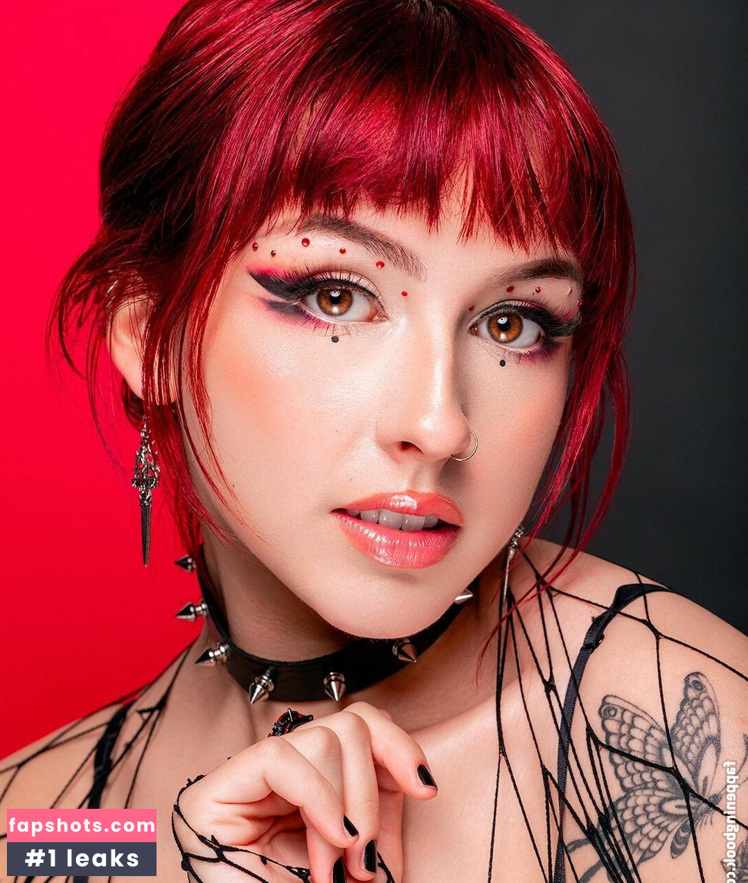 vana_nz gallery photo #42