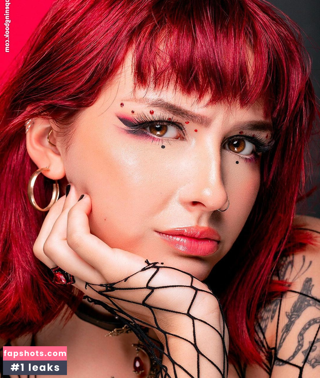 vana_nz gallery photo #44