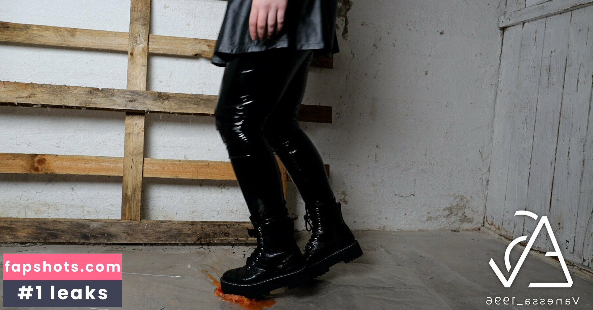 vanessa_1996 Nude Leaks OnlyFans Photos #11 - LeakJerk