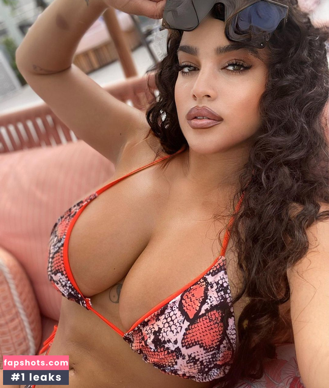 Vanessa Ann Wrigley gallery photo #11