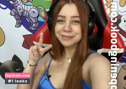 Vanessa Araújo Nude Leaks OnlyFans Photos #9 - LeakJerk